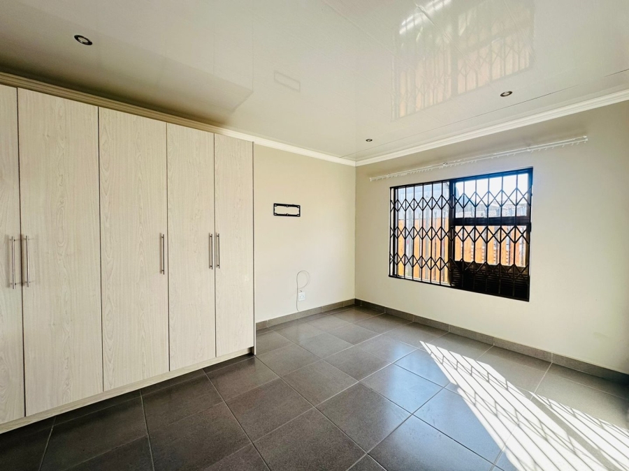 3 Bedroom Property for Sale in Bloemspruit Free State